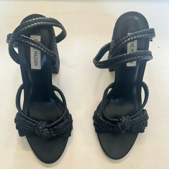 STEVE MADDEN - Block Heel Sandal - Picture 4 of 5